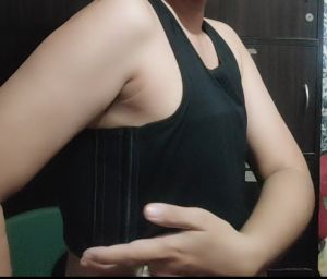 CHEST BINDER FOR LESBIAN- SIDEHOOK LOCK