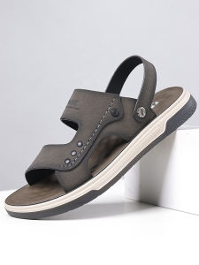 DTHN | รองเท้าแตะชายหาดกันน้ำแบบใส่ได้สองทางสำหรับผู้ชาย ฤดูร้อน 2024 รองเท้าแตะแบบสวมลำลอง หนัง PU พื้นยาง รองเท้าแตะส้นแบนแบบสวมสบาย