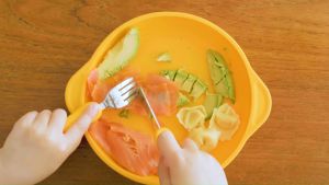 MARCUS & MARCUS EASY GRIP CUTLERY SET