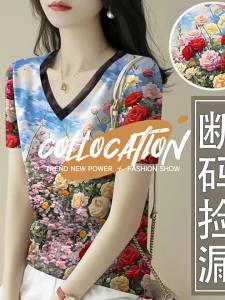 plus Size Womens T-Shirt V-Neck Short Sleeve Printed Loose Fit Summer Top Belly Concealing Versatile Floral Pattern