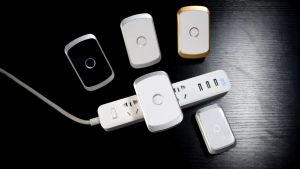 【3-Pin UK Plug】CACAZI Door Bell A20Pro Waterproof Wireless Doorbell 300M Range Home Smart Doorbell Music Door Ring 60 Ringtones for Home House Office Villa Loceng Pintu Tanpa Wayar 門鈴 无线门铃