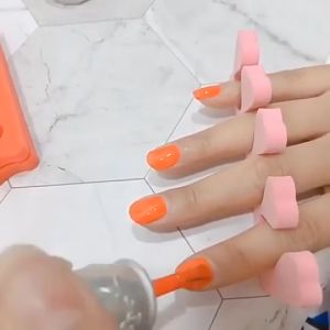 50PCS SPONGE NAIL MANICURE PEDICURE FINGER TOE SEPARATORS TOOLS 50个装美甲工具海绵分指器分趾棉隔离分离器