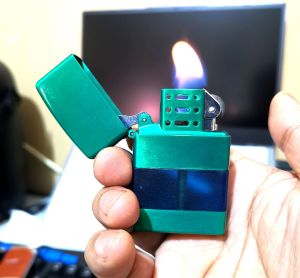 korek api gas transparan model korek api zpo