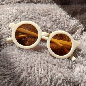 kacamata bayi 1-3 tahun