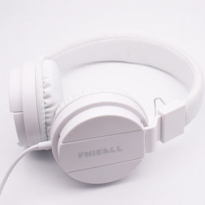 Lightweight Wired Headset Overhead Gaming Earphones for Computer Mobile Phone Cute Type-C Portable Audio Video Accessories