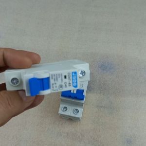 mcb listrik JSDQ biru 2A 4A 6A 10A 16A 20A 25A 32A 40A 63A