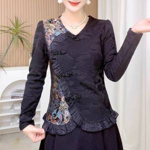 Elegant Chinese Style Womens Shirt Floral Lace Collar Button up Spring Autumn Fashionable Top Mom High End Personality Blouse