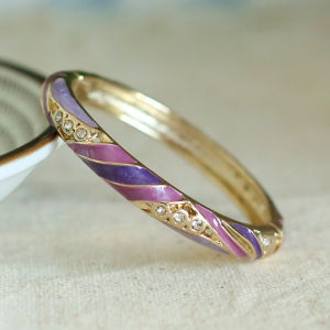 Elegant Chinese Style Thin Wide Open Back Cloisonne Enamel Bracelet Vintage Floral Design for Women Fashion Jewelry Accessory