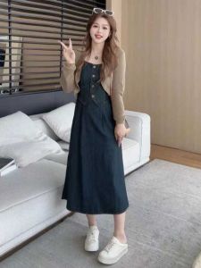 พรางหุ่น เดนิม เดรส ชุด ผู้หญิง เสื้อถักแขนยาวสูง เอว สายคล้อง เดรส ชุดสองชิ้น ฤดูใบไม้ร่วง แฟชั่น สไตล์เกาหลี กระโปรงทรงเอ