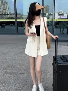 Shalldoer | ชุดสูทผู้หญิงสำหรับใส่ไปทำงานในช่วงฤดูร้อนปี 2025 ดีไซน์เก๋ไก๋พร้อมโบว์ผีเสื้อ แจ็คเก็ตเสื้อสูท กางเกงขาสั้น ชุดสองชิ้น