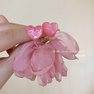 ต่างหูแบบไม่เจาะรูดอกไม้สีชมพูสไตล์วันหยุดสำหรับผู้หญิง ฤดูใบไม้ร่วง/ฤดูหนาว เครื่องประดับหูระดับไฮเอนด์ที่สวยงาม