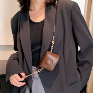 Mini Crossbody Chain Bag Unique Design Compact Lipstick Earphone Bag Fashionable Trendy Soft PU Leather Shoulder Bag for Women