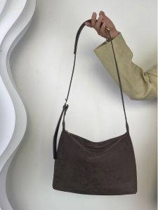 กระเป๋าสตางค์หนังสไตล์เกาหลีขนาดใหญ่สำหรับผู้หญิง ปี 2024 กระเป๋าถือแบบสะพายข้างแบบเดี่ยว ผ้าฝ้ายผสมโพลีเอสเตอร์ กระเป๋าสะพายข้างแบบนิ่ม