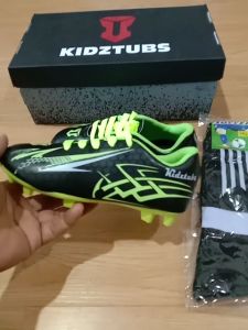 KIDZTUBS Sepatu Sepak Bola Anak Laki-laki Size 28-37