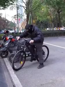 【COD】กุญแจล็อคดิสเบรค ที่ล็อคล้อ ล็อคจานดิสเบรค เสียงเตือนดัง มีเสียงเตือน กันขโมย เหมาะสําหรับรถรุ่นต่างๆ ล็อคล้อมอเตอไซร์ Bicycle disc brake lock