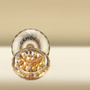 Cemoy | Anti-Wrinkle Moisturizing Anti-Aging Freckle-Reducing Essence Oil