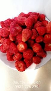 [ ăn vặt ] [HCM] Dâu tây sấy lạnh khô giòn nguyên trái - đồ ăn vặt - 500g