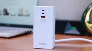 LDNIO 7 in 1 2500W Tower Extension Power Socket 70W Charging Station USB Power Strip 2 Outlets 2 USB-C USB-A Port Extension Cord