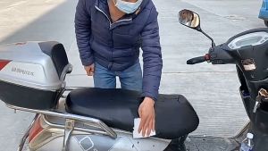 SSSuperior+ Universal Waterproof Moto Seat Cover Scratch-proof Anti-Slip MotoFlexible Seat Protector