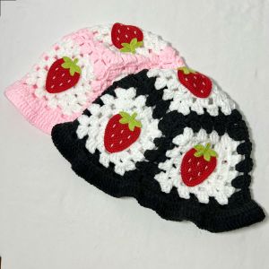 Strawberry Fisherman Hat Handmade Crocheted Granny Checkered Flower Womens Easiest-To-Match Autumn and Winter Warm Bucket Hat