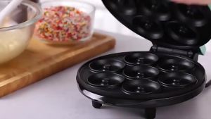 RAF High Quality 7 Holes Donut Maker Machine Electric Mini Donut Machine Doughnut Maker Breakfast Waffle Machine for Business Home with Stainless Steel Shell