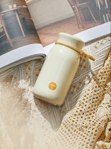 CAROTE | Compact and Stylish Small Thermos Cup