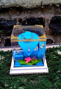TEMPAT PERHIASAN PERNIKAHAN TUNANGAN HANTARAN PRODUKSI JUNIOR MAHAR