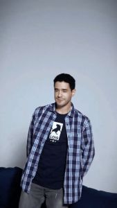 Kemeja Kotak-Kotak Katun Lengan Panjang KLL498