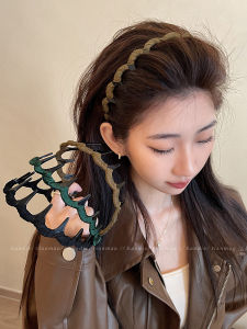 Wave Headband Female Sweet New Face Wash without Clamping Head Fluffy Texture Toothed Comb Non-Slip Headband Stylish Hairpin
