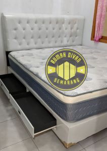 DIVAN DIPAN TEMPAT TIDUR SANDARAN MINIMALIS KANCING SPACE