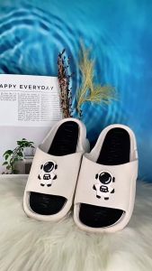 Men slippers  Non slip Soft Bottom Casual Soft outdoor slippe 569#