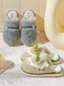 Mens Cotton Slippers Indoor Home Anti-Slip Silent Warmth Furry Lined Home Use Cotton Slippers for Autumn And Winter