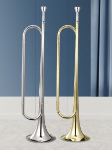 New Bao เครื่องดนตรีสเปนทองแดงสำหรับนักเรียนเริ่มต้น ชุดปืนทหาร กลอง วงการทหาร มุกตะวันตก คอร์ด B ทรงหัวเข็มขัด