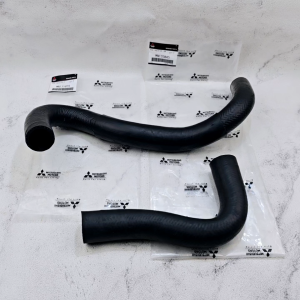 KARET SELANG RADIATOR ATAS BAWAH PANJANG PENDEK 1SET MITSUBISHI TRITON 2.5 2500CC PAJERO SPORT