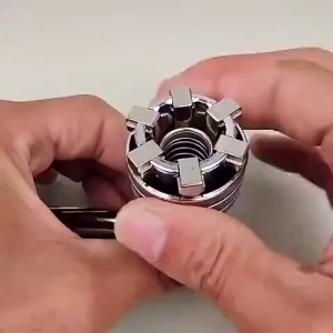 Adjustable Universal Socket Wrench Grip Adapter Universal Sleeve 3/8 Inch  Adjustable Universal Socket Wrench Set Fits 3/8" Drive Ratchets Torque Wrenches & Power Drills Multifunctional Sleeve for Home Auto and DIY Repairs