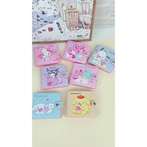 SANRIO กระเป๋าการ์ตูน ซานริโอ น่ารัก น่ารัก กระเป๋าสตางค์บัตรพับขนาดกะทัดรัดพร้อมหลายช่อง เหมาะสําหรับใช้ในชีวิตประจําวั