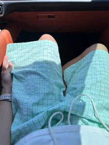 Quần Short Nam Mùa Hè Mỏng Thể Thao Thường Ngày Bãi Biển Lưới Bong Bóng Xanh Lá Cây Quần Dài Năm Điểm Quần Ống Đứng Rộng Rãi