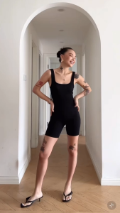 บอดี้สูท ทรงเสื้อกล้าม ผู้หญิง ชุดโยคะ เนื้อผ้าร่องอย่างดี กระชับยืดหยุ่น เก็บทรง ดีไซน์สวยงาม ใส่สบาย ชุดฟิตเนส #2526