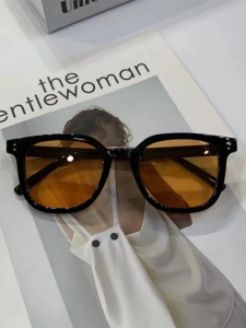 แว่นกันแดดทรงสี่เหลี่ยมสไตล์วินเทจสำหรับผู้ชาย เลนส์ PC UV400 แว่นกันแดดสีน้ำตาลสีดำ ทรงกลม สไตล์หรูหรา สวมใส่สบาย