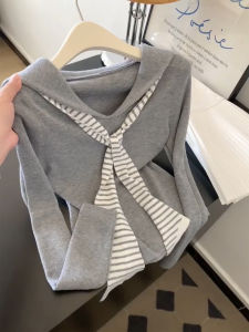 Áo Thun Dài Tay Cổ Thuyền Phong Cách Đại Học Ngọt Ngào Dành Cho Nữ Thời Trang Thu 2025 Mới Về Áo Thun Bó Sát Giảm Tuổi