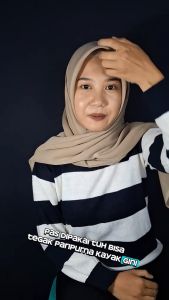 Kerudung Segi Empat Paris Jadul Polos Hijab Katun Adem Jilbab Anti Letoy