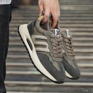 Lightweight Soft Bottom Leather Surface 77039 Sports Shoes Versatile Comfortable Casual All-Season Malcolm X Shoes