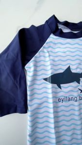 Two Pieces Swimwear for Kids Boys 2-12 Y Children Long Sleeve Swimming Suit Boys Rash Guards Swim Outfit for Teens Blue and White Patchwork with Shark Pattern
