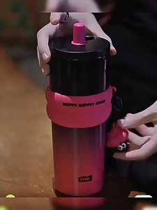 WMEDIA Tumbler Botol Minum Happy Life 710ML / Tumbler Minum Stainless 316 Happy Life