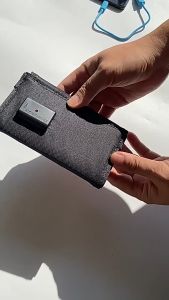 20W แผงโซล่าเซลล์พับได้ USB สำหรับชาร์จแบตเตอรี่โทรศัพท์มือ และ USB สำหรับชาร์จ 2 ช่องสำหรับ Camping