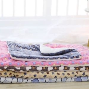 Thảm nằm cho Chó Mèo bằng vải lông mềm mịn có họa tiết (mẫu mới) - Hara Pet Store