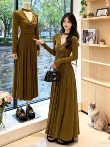 CHANGTONG | Vintage V-Neck Waist Cinched Dress