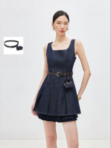 Vero Moda | Summer New Waist-belt Mini Handbag Layered Pleated Dress