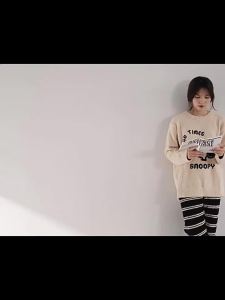 BEIYAN | Warm Snoopy Stripe Coral Fleece Pajama Set