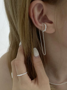 S925 เงินบริสุทธิ์ พื้นผิว หูโซ่ ข้อมือเสื้อ ผู้หญิง เครื่องประดับแฟชั่นไม่ต้องเจาะ อินเทรนด์ ดีไซน์ ต่างหูห้อย